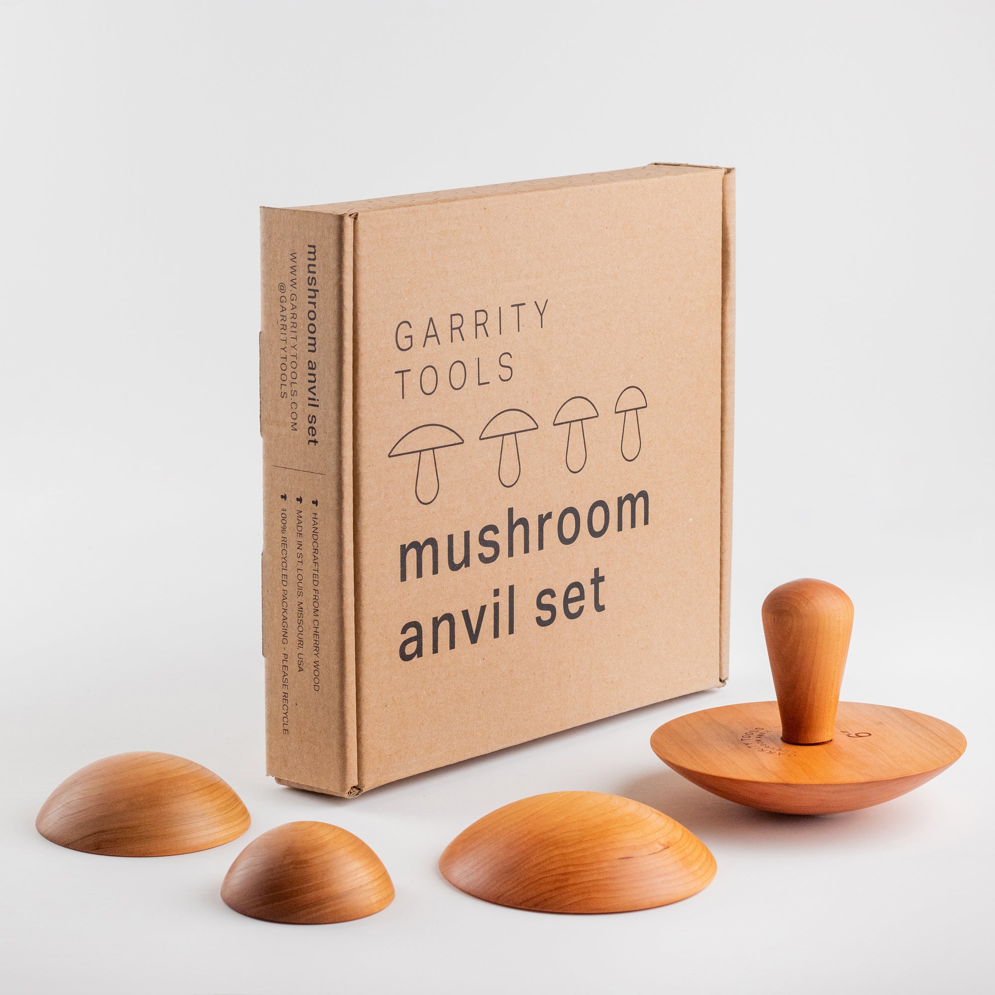 Garrity Tools Mushroom Anvil Set with anvil tops and handle